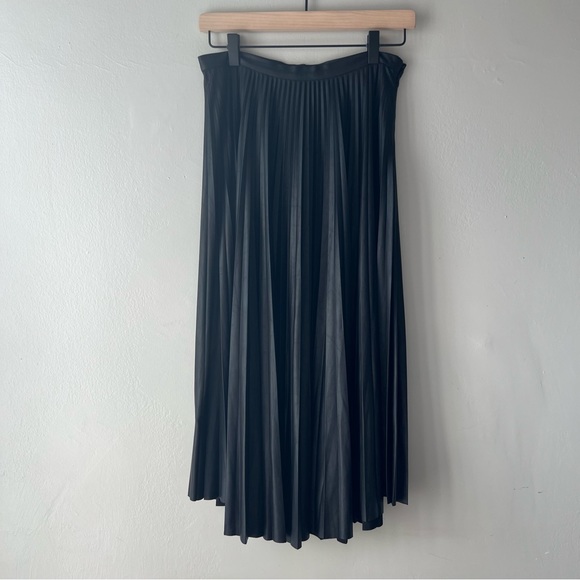 Mango Pleated Skirt - Picture 8 of 13
